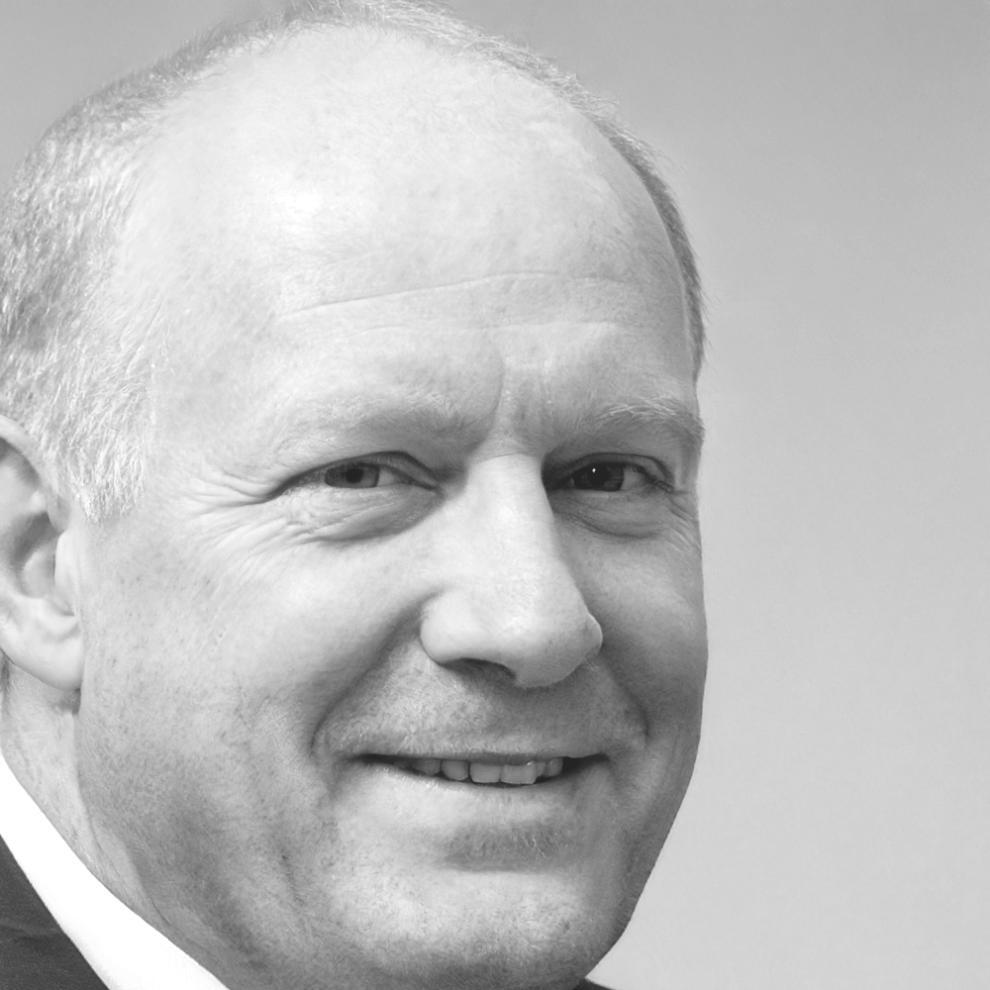 Ritratto di Dino Perrone